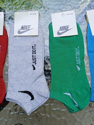 Nike ανδρικές κοντές κάλτσες πακέτο 4, μεγέθη 41-45, πολύχρωμες, καινούργιο