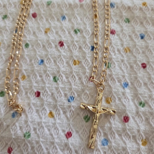 Steel cross with chain Othelia brand new, gold tone