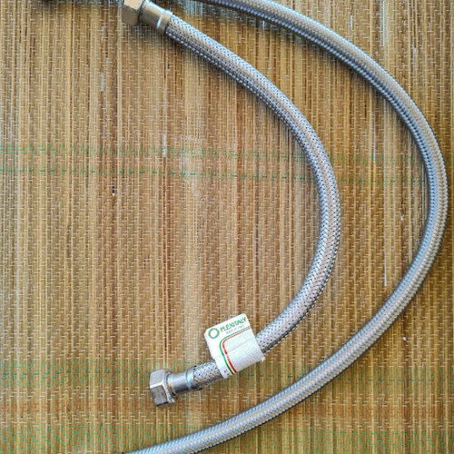 Flexitaly sink plumbing connectors new, pair in 2 lengths