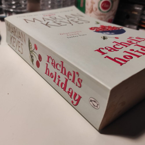 Rachel's Holiday book like new by Marian Keyes