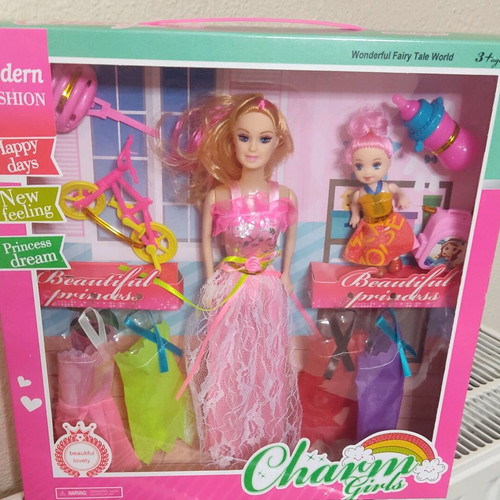 Κούκλα Princess Dream καινούργια με μωρό και αξεσουάρ