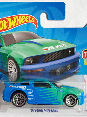 Hot Wheels 07 Ford Mustang καινούργιο
