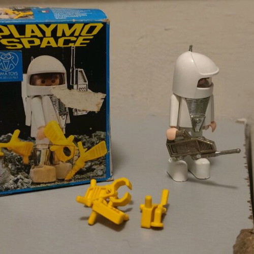 Playmobil Playmospace 3320 spc2 used