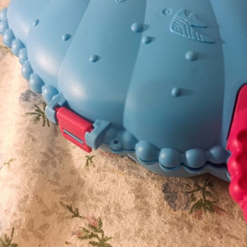 Toy suitcase shell shape like new without contents