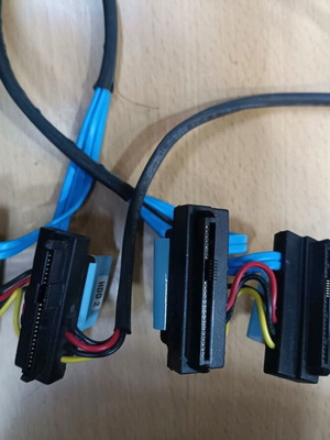 Dell UCS‑61 RAID controller used for server PCI‑Express