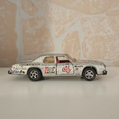 Matchbox Super Kings Plymouth Gran Fury vintage toy car