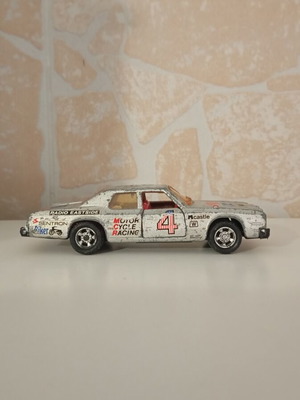 Matchbox Super Kings Plymouth Gran Fury vintage toy car