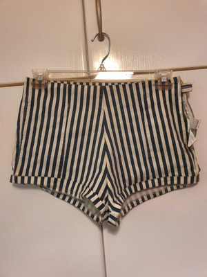 Bershka striped shorts like new, white and blue, size XL