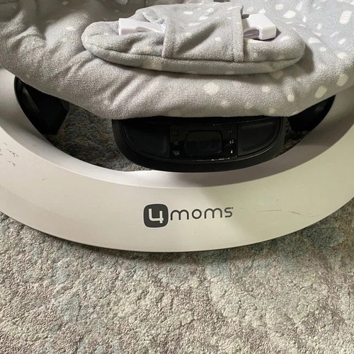 4moms electric bouncer used with various vibration modes