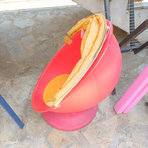 Children's chair, double-sided board, table and baby desk used