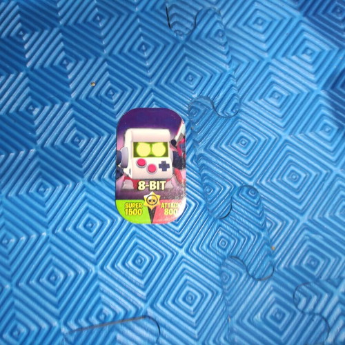 Brawl Stars 8-BIT collectible iron tags like new, set of 5 pieces