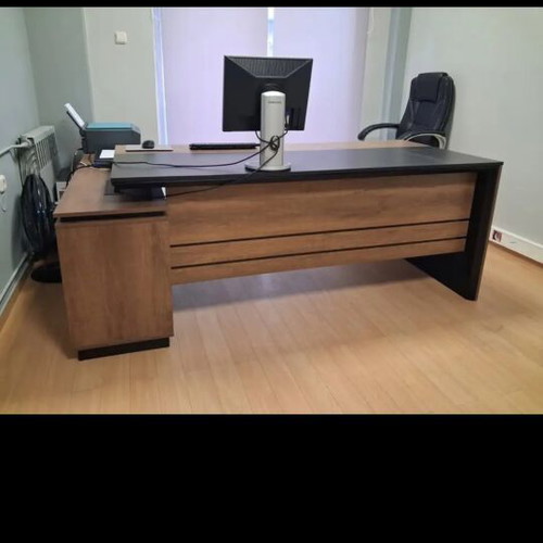 Desk and bookshelf like new