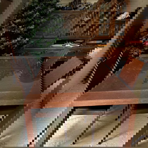 Τραπεζαρία ιταλική μεταχειρισμένη Wenge με 5 καρέκλες δερμάτινες