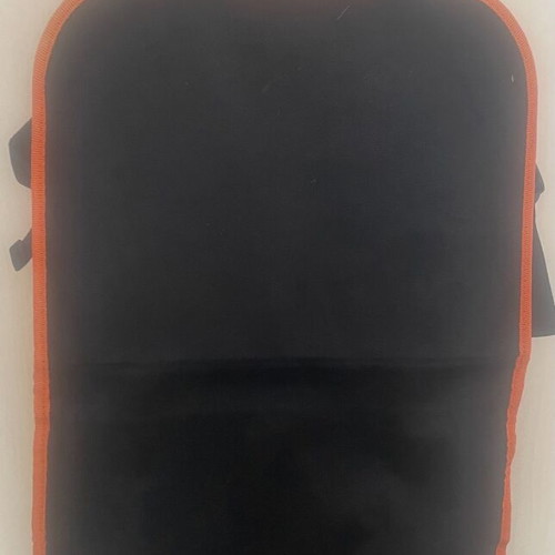 Car seat back organizer like new with 3 pockets and foldable tray