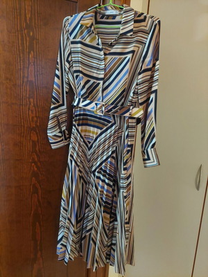 Mango Premium Midi Dress Large with Belt, like new, colorful