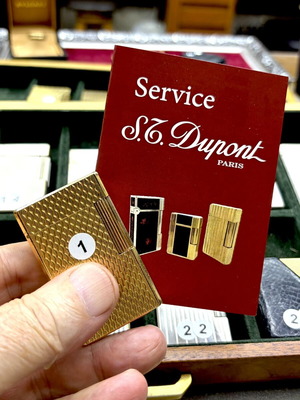 DuPont N1 gold lighter like new