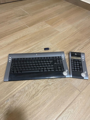 Logitech diNovo keyboard and MediaPad multimedia Bluetooth set used
