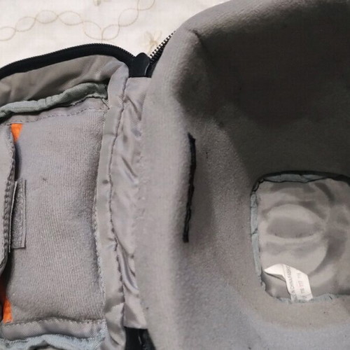 Lowepro camera bag like new for small cameras