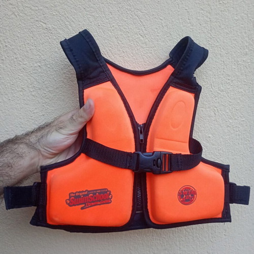 Swimming vest life jacket
