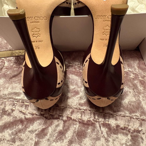 Jimmy Choo Blush Suede heels like new, size 36