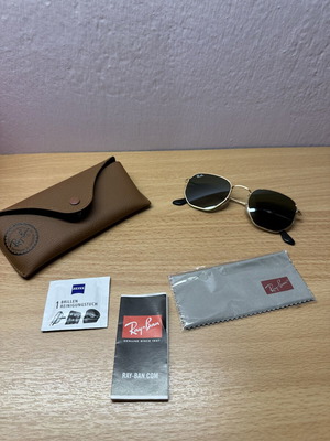 Ray-Ban Hexagonal Sunglasses New with Case and Papers