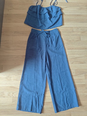 Women's summer set new, blue top with ruffles and wide pants size L
