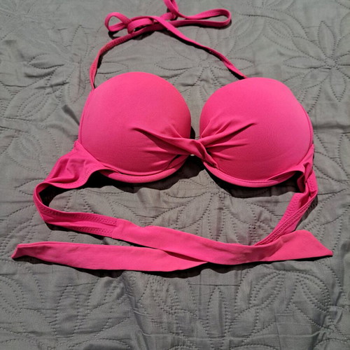Fuchsia bikini top used with push-up and draped detail No S