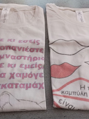 B&C Collection T-shirts pack of 2 women’s medium with prints like new