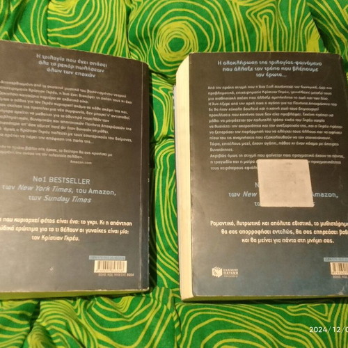 Set of 2 books like new