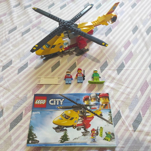 Lego City 60179 like new, with instructions without box