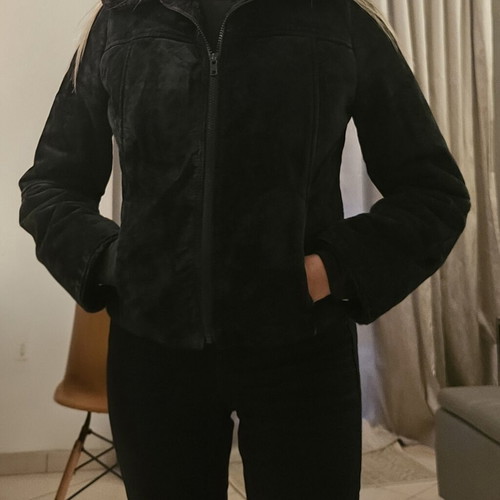 Mango suede jacket black like new, size Small