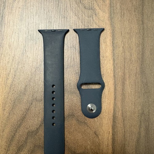Apple Watch 45mm band like new, size M/L