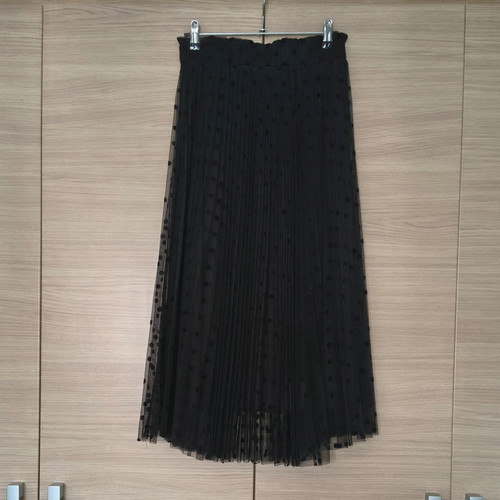 Stradivarius Black Polka Dot Midi Skirt like new, sizes S-M