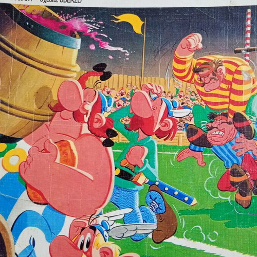 Asterix comics used, pack of 6