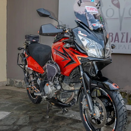 Suzuki DL 650 V-Strom motorcycle 2010