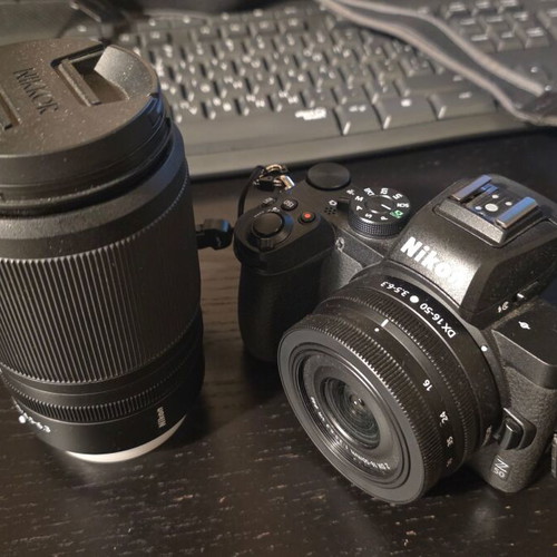 Nikon Z 50 Mirrorless Double Kit 16–50mm & 50–250mm like new