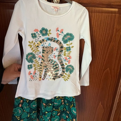 Girls' set blouse with skirt like new Dpam