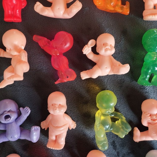 Gemellini baby figures used, pack of 46 with rare figurines
