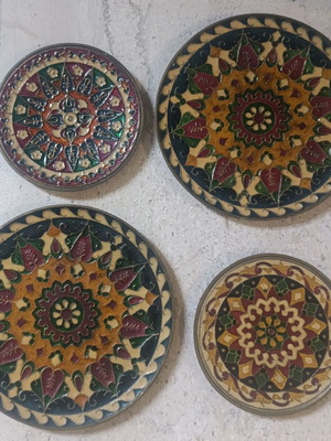 Set of 4 brass coin plates