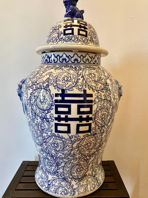 Chinese vase like new, 58 cm height