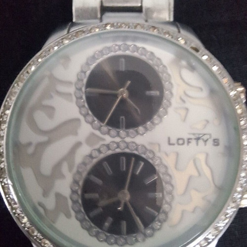 Lofty's women's watch used with double dial and strass