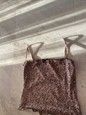 Bershka crop top, beige and brown, size S