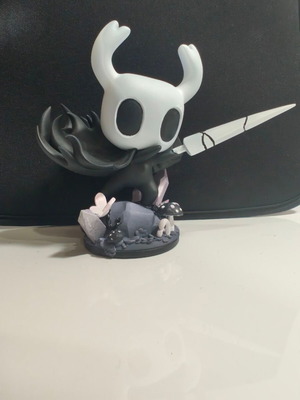 Hollow Knight figure 11cm new