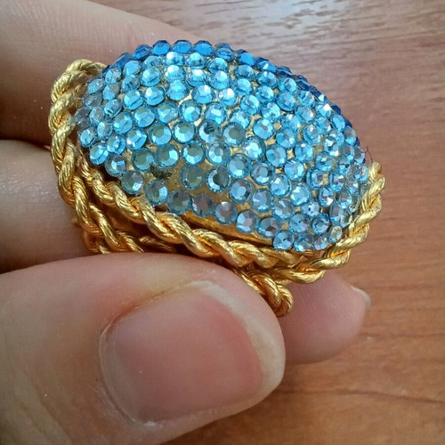 Handmade ring used, two-tone Marguerite