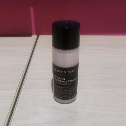 Mary and May Vegan Blackberry Complex Cream Essence new 30ml dual-phase product