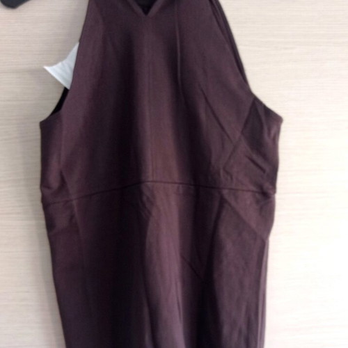 Brown blouse with cut-out shoulders large new