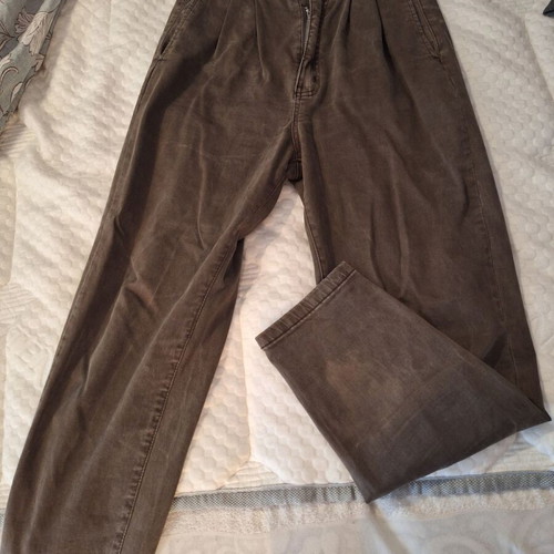 Celestino fabric women's pants like new