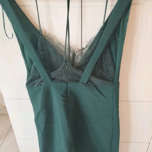 Dark green short dress M like new with lace details