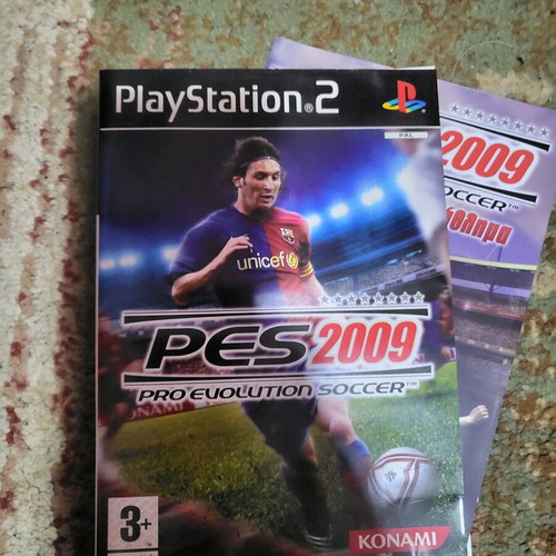 Football covers for Ps2 used with manuals, pack