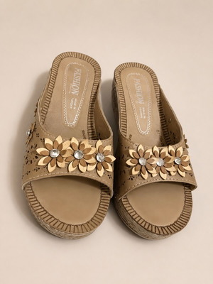 Sambo beige platform sandals size 37 new